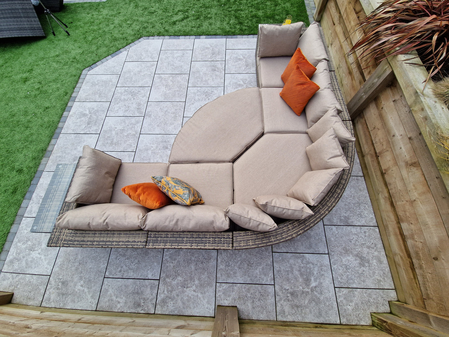 Signature Weave - Outdoor Furniture - Jessica - Corner With Poof & End Tables In Mixed Brown