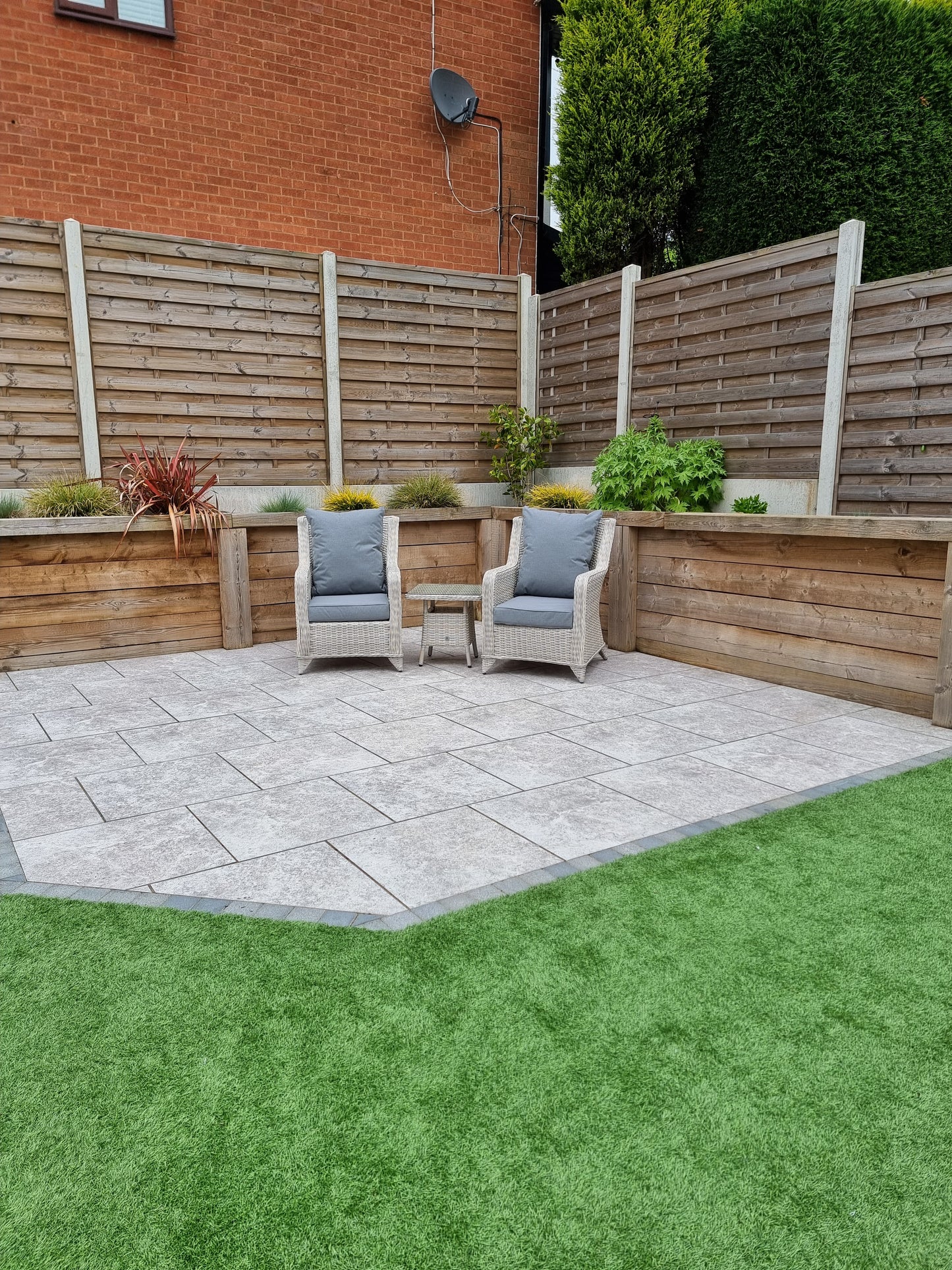 Signature Weave - Outdoor Furniture - Meghan - 3 Piece Lounge Set