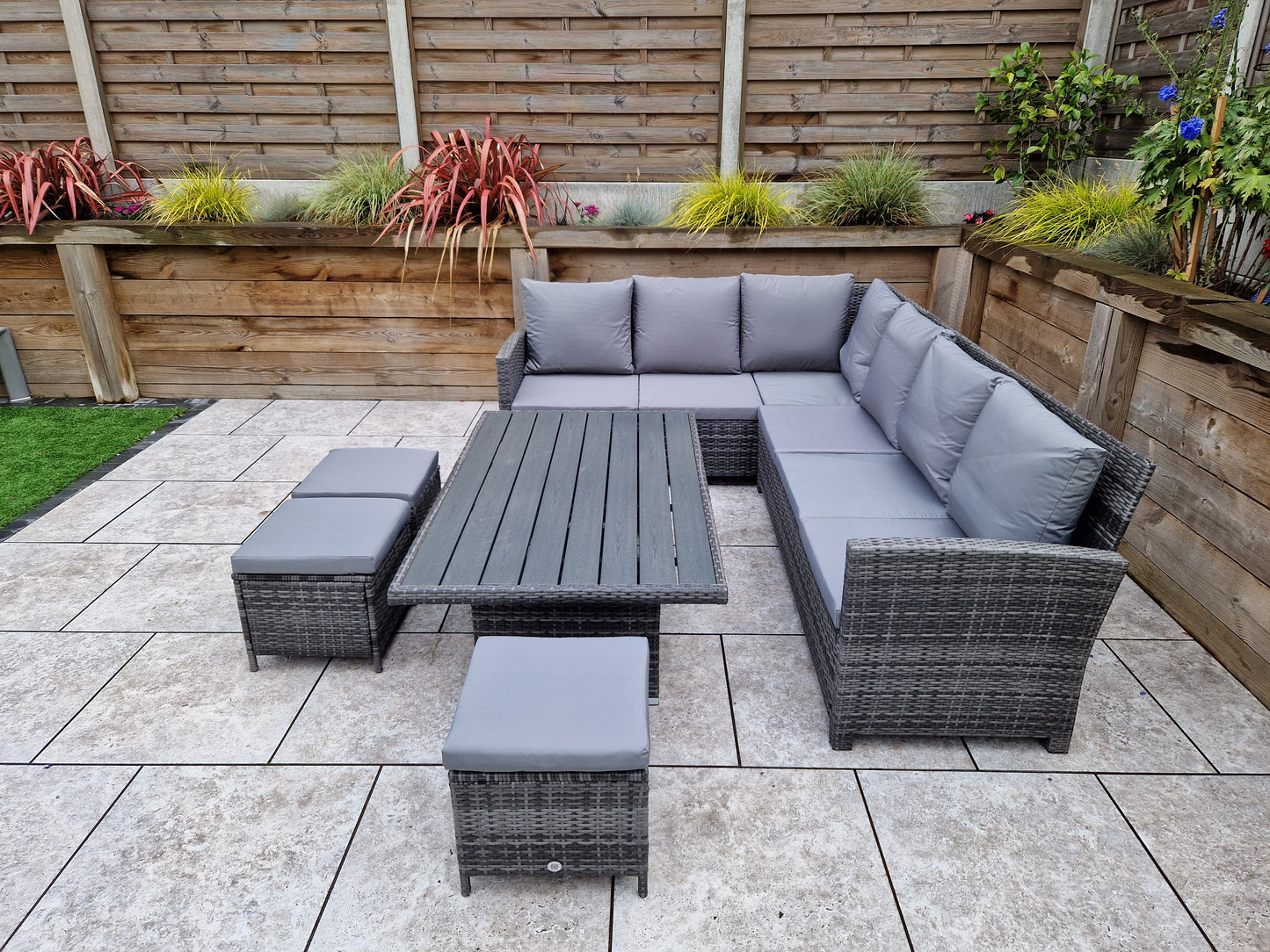 Signature Weave - Outdoor Furniture - Charlotte Corner Dining With Lift Table With Polywood Top In Flat Grey Weave