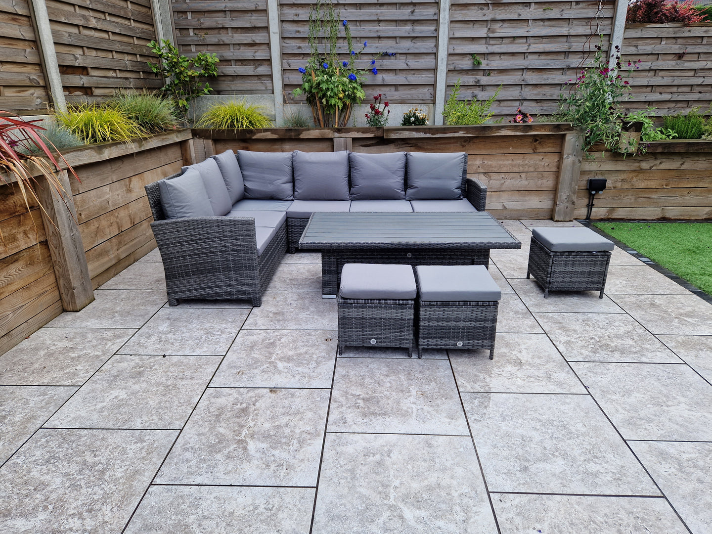 Signature Weave - Outdoor Furniture - Charlotte Corner Dining With Lift Table With Polywood Top In Flat Grey Weave